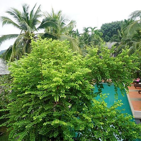 Signature Phuket Resort Csalong Kültér fotó