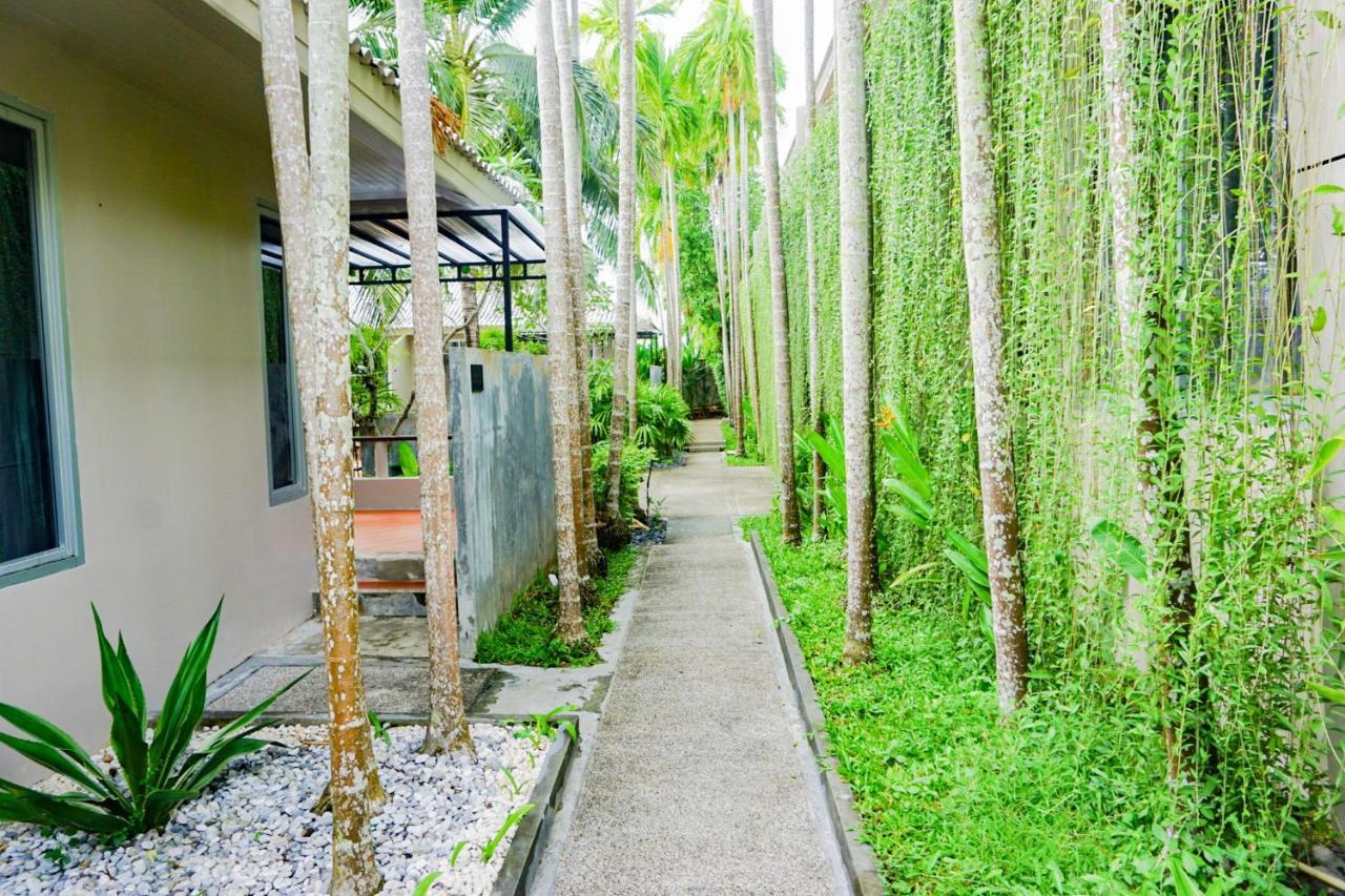 Signature Phuket Resort Csalong Kültér fotó