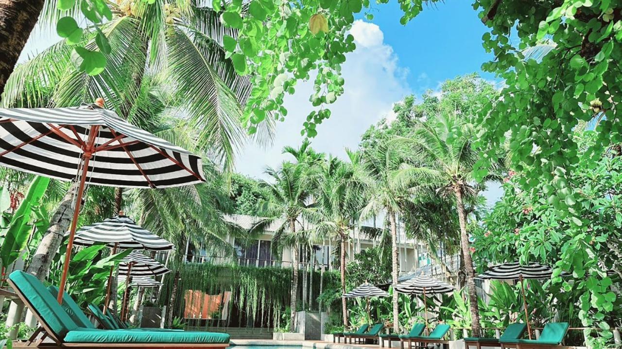 Signature Phuket Resort Csalong Kültér fotó