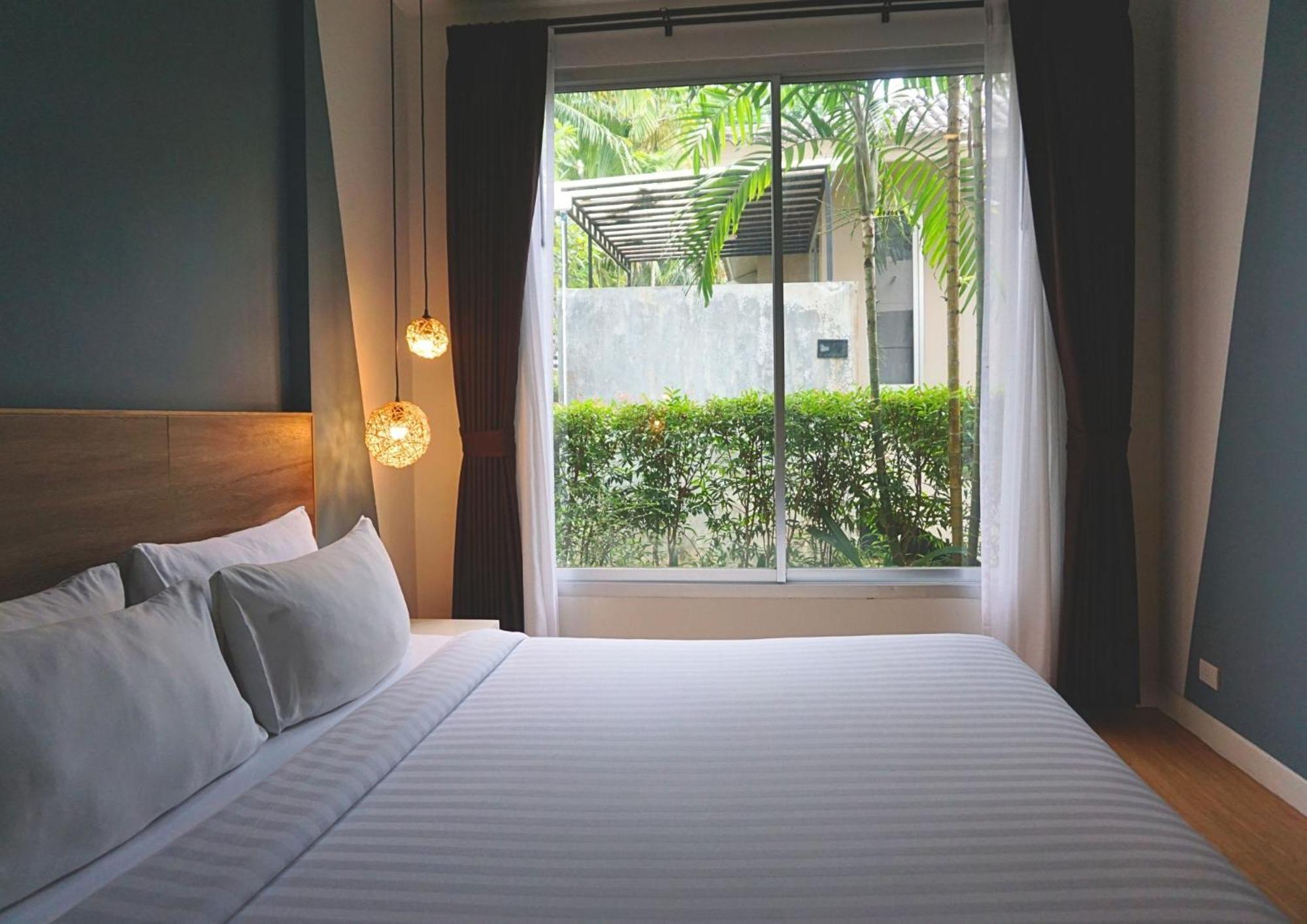 Signature Phuket Resort Csalong Kültér fotó